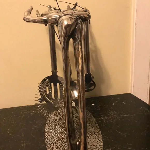 NEW POTTERY BARN SKELETON HAND BARWARE BAR TOOLS SET HALLOWEEN - Picture 4 of 5